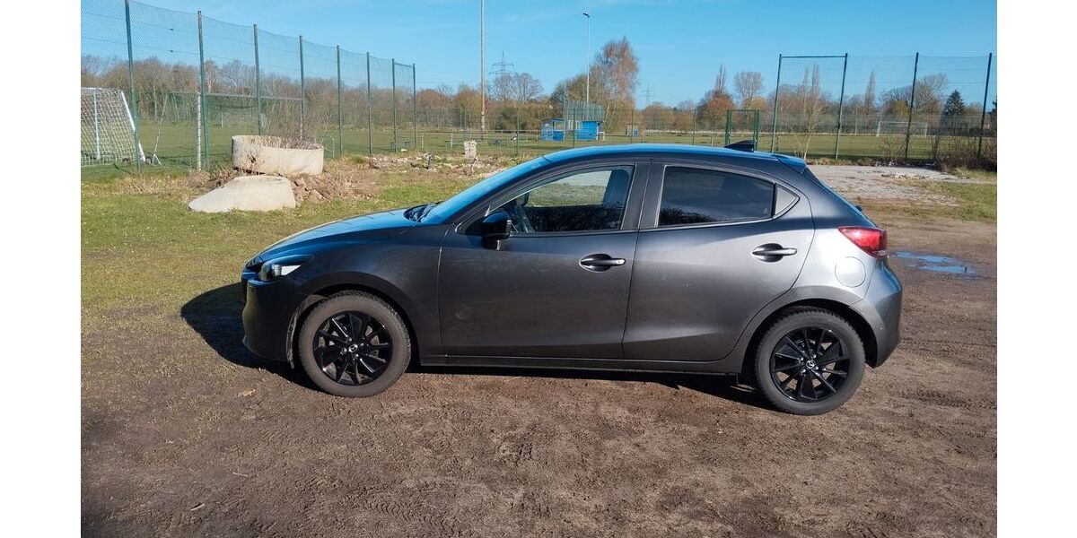 Mazda 2 17.000 km 15.950 &euro; Oldenburg 26125