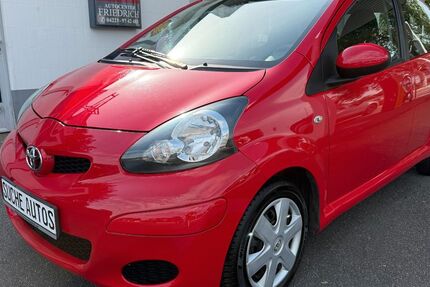 Toyota Aygo (X) 85.000 km 4.950 &euro; Delmenhorst 27751