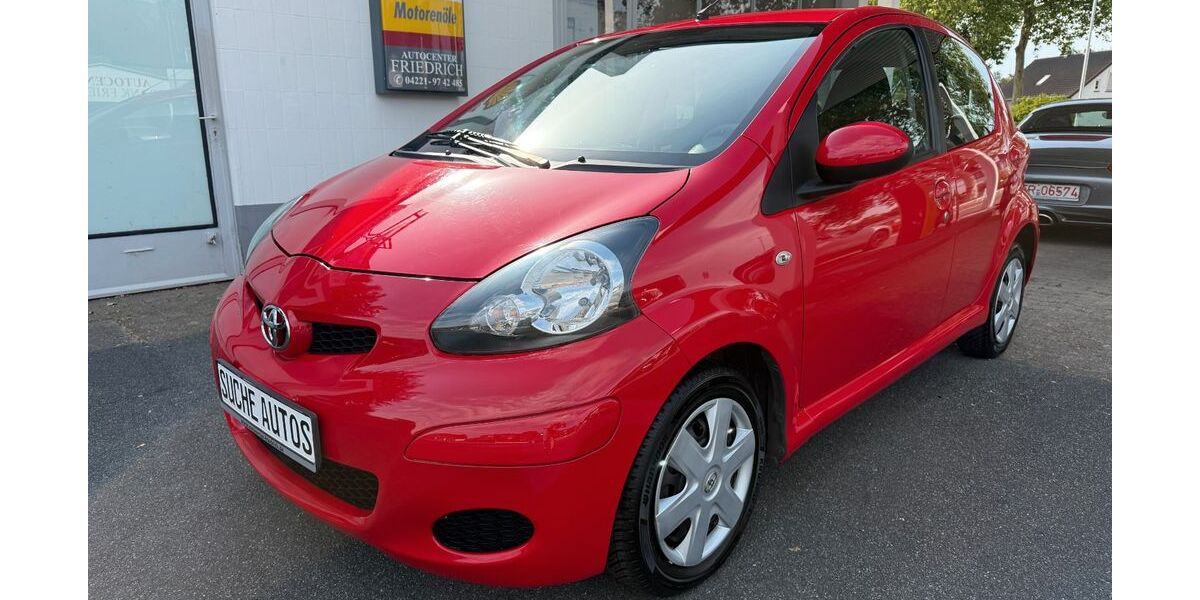 Toyota Aygo (X) 85.000 km 4.950 &euro; Delmenhorst 27751
