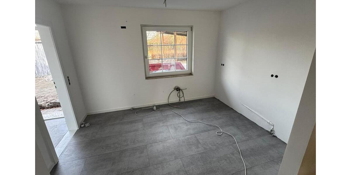 Haushälfte zur Miete in Westerstede (Gießelhorst) 4 zimmer