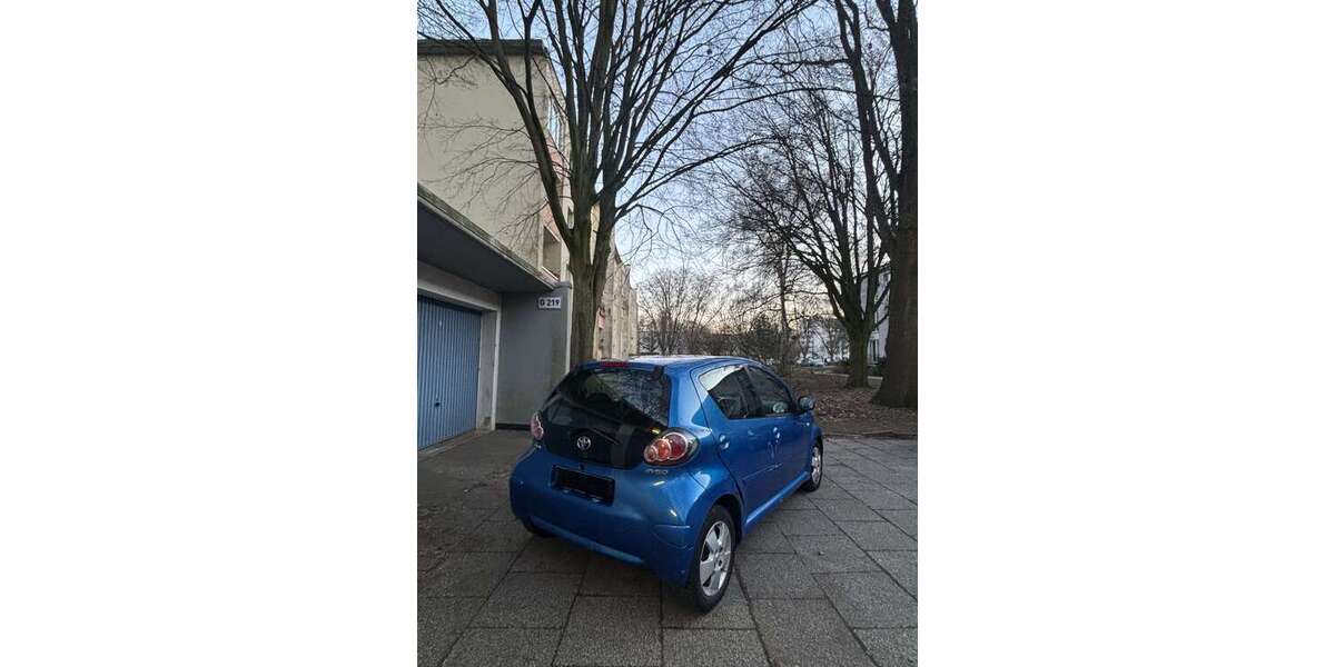 Toyota Aygo 164.000 km 1.650 &euro; Ganderkesee 28203