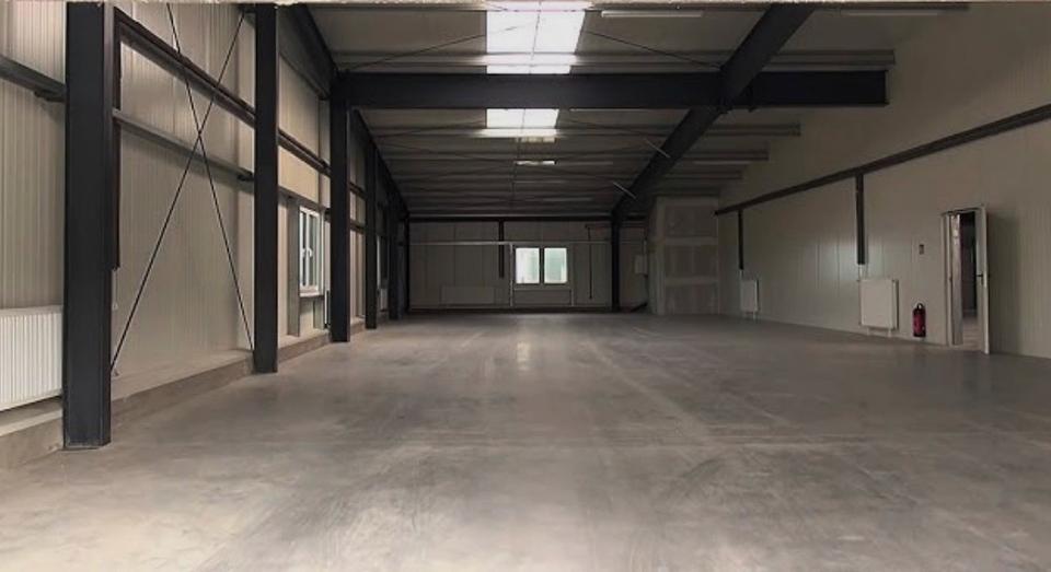 Lagerhalle Gewerbehalle zu vermieten 26135 OL zimmer