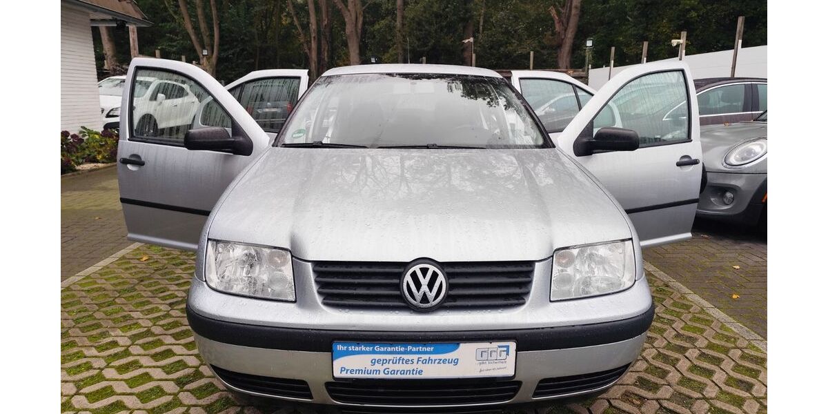 VW Bora 163.498 km 2.999 € Hatten 26209