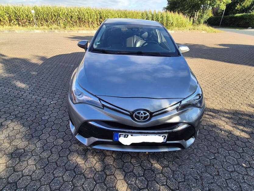 Avensis