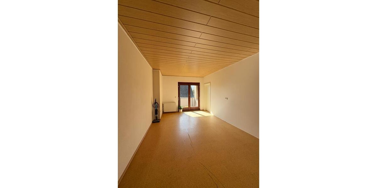 Dachgeschoßwohnung Oldenburg Alexandersfeld - 3 Zimmer, 68 m&sup2;, 980&euro; | Angebot:26445273