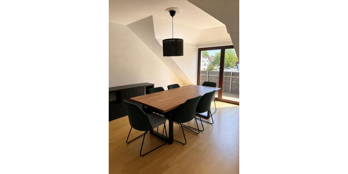 Dachgeschoßwohnung Oldenburg Eversten - 4 Zimmer, 122 m&sup2;, 1.550&euro; | Angebot:26413993