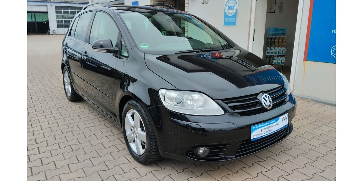 VW Golf 129.812 km 3.999 &euro; Jade 26349