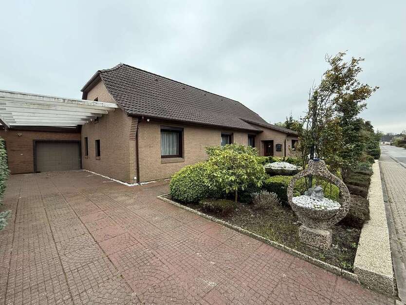 Haus zum Kaufen in Rastede 359.000 € 151 m²