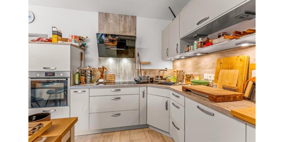 Erdgeschoßwohnung Berne - 3 Zimmer, 128 m&sup2;, 1.248&euro; | Angebot:26024701