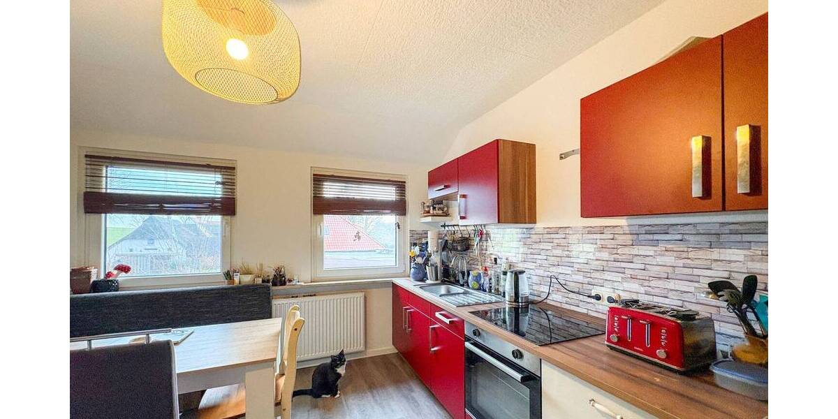 Mehrfamilienhaus, Wohnhaus Berne Ranzenbüttel - 7 Zimmer, 326 m&sup2;, 349.000&euro; | Angebot:25742327