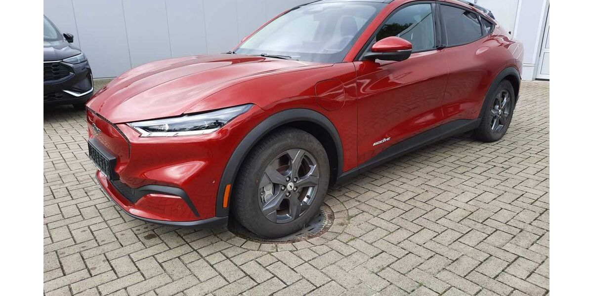 Ford Mustang Mach-E 53.298 km 28.900 &euro; Wardenburg 26203