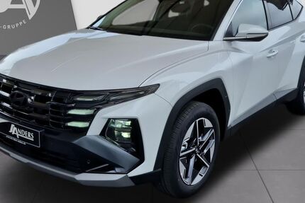 Hyundai TUCSON 12.000 km 33.880 € Oldenburg 26135