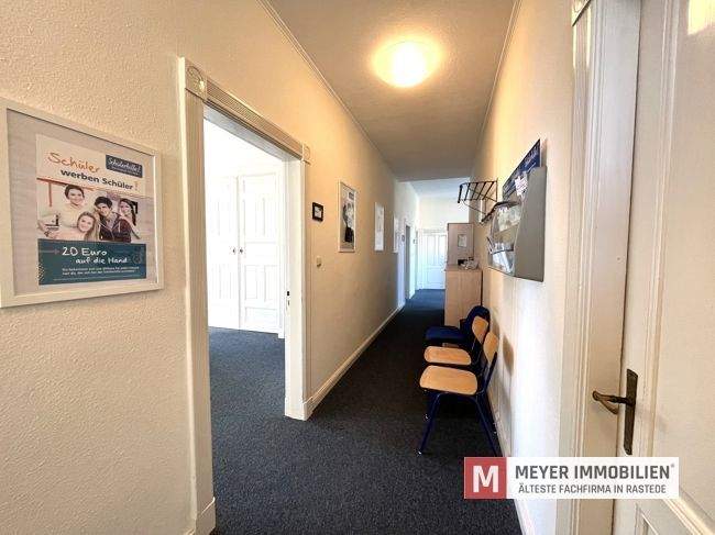 Vielseitige Büro Praxisfläche im Herzen von Rastede - Oldenburger Straße (Objekt-Nr. 6585) 5 zimmer