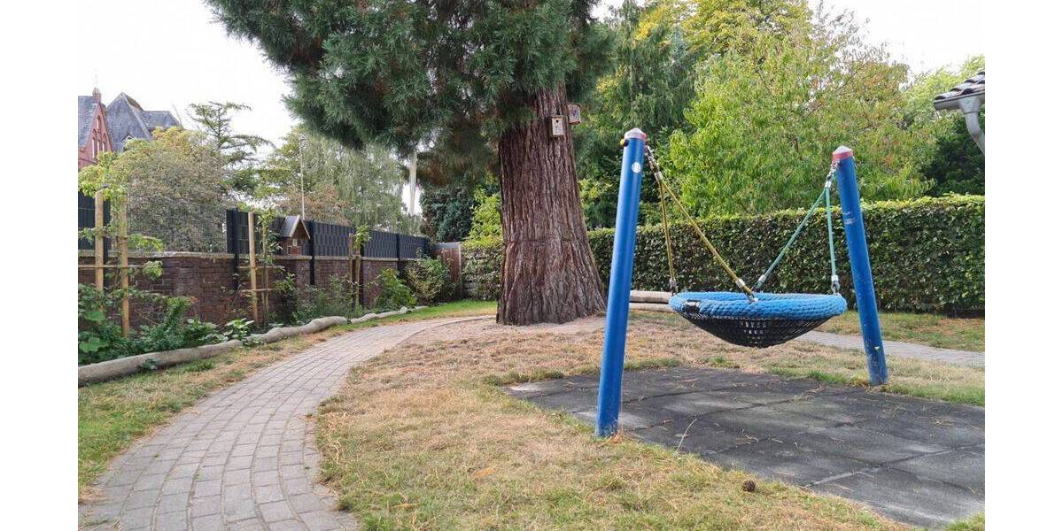 Mehrfamilienhaus, Wohnhaus Varel Varel - 8 Zimmer, 237 m&sup2;, 385.000&euro; | Angebot:25689867