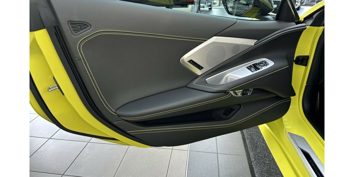 Corvette C8 Coupe Z51 Europa +Schmidt+Lift+3 Jahre Garantie 5.500 km 109.990 € Jaderberg 26349