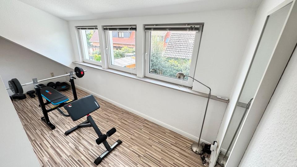 Einfamilienhaus mit Garage in Hatten Sandkrug