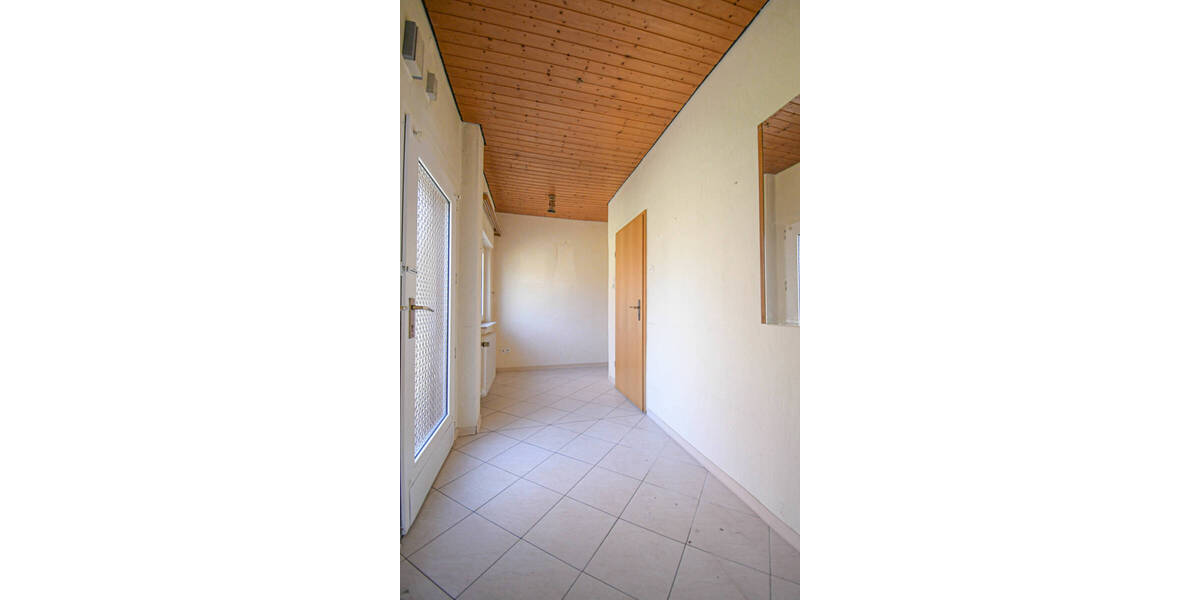 Einfamilienhaus Bösel Edewechterdamm - 4 Zimmer, 143 m&sup2;, 199.000&euro; | Angebot:25692594