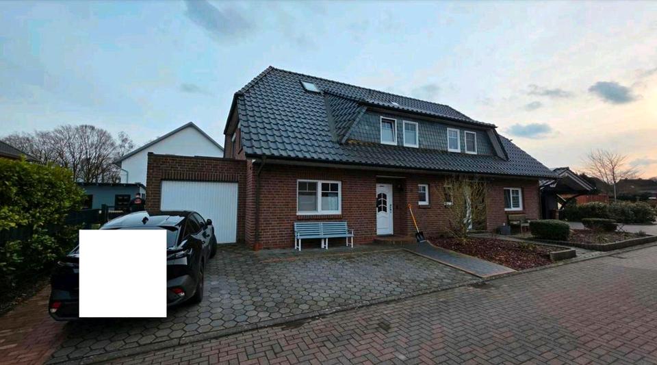 Doppelhaushälfte Brake (Unterweser) - 4 Zimmer, 121 m&sup2;, 350.000&euro; | Angebot:25941818