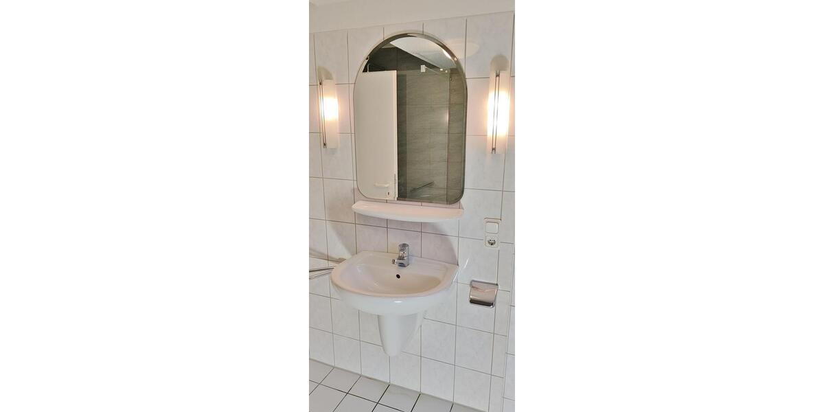 Etagenwohnung Delmenhorst Deichhorst - 3 Zimmer, 90 m&sup2;, 730&euro; | Angebot:25342405