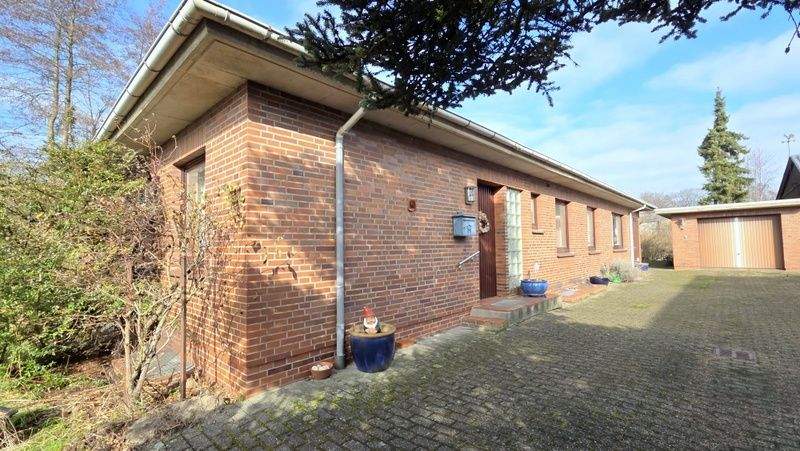 Bungalow Delmenhorst Deichhorst - 5 Zimmer, 130 m&sup2;, 349.000&euro; | Angebot:25692775