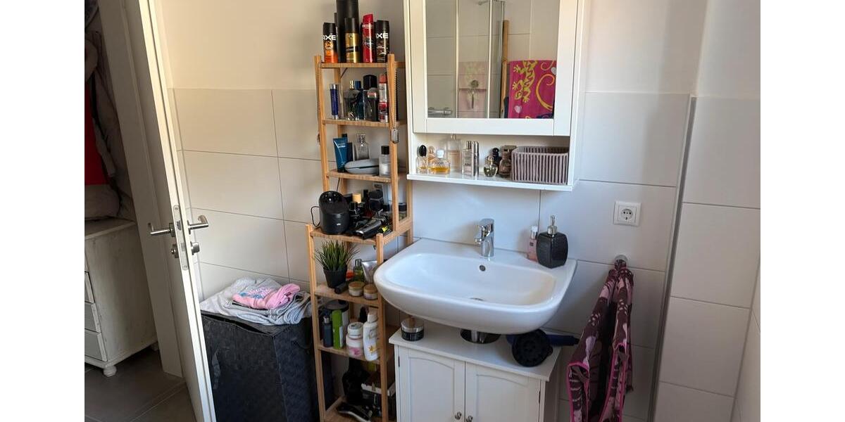Erdgeschoßwohnung Oldenburg Bloherfelde - 3 Zimmer, 86 m&sup2;, 850&euro; | Angebot:25946909