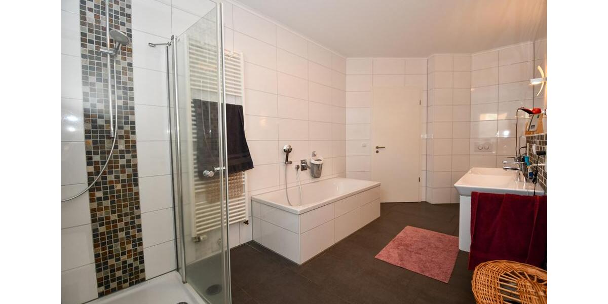 Einfamilienhaus Friesoythe - 4 Zimmer, 190 m&sup2;, 1.450&euro; | Angebot:23872464