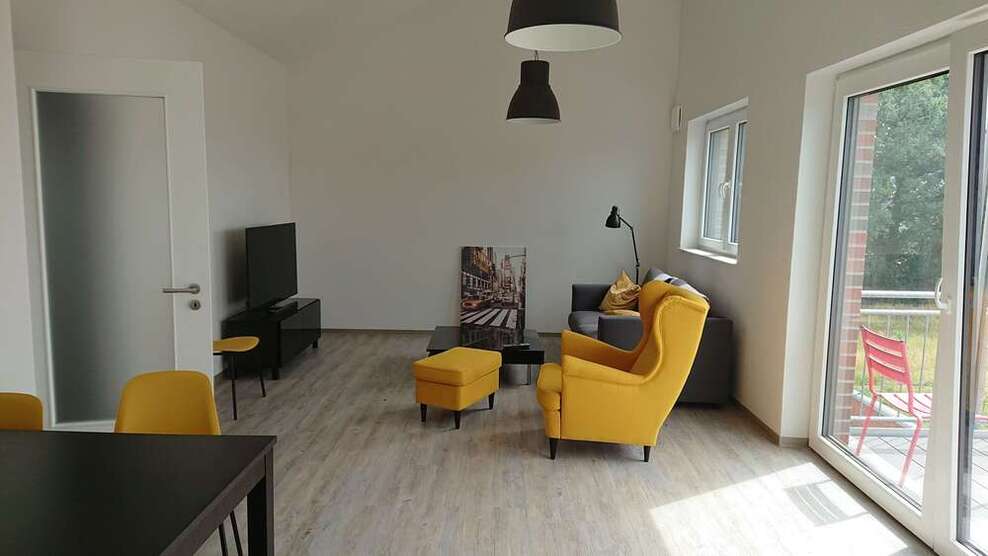 Wohnung zum Mieten in Oldenburg 319 € 11 m²