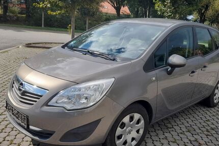 Opel Meriva 236.000 km 3.200 &euro; Oldenburg 26135