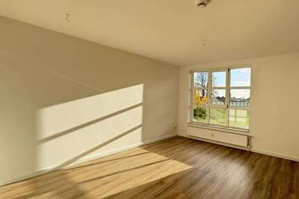 Wohnung zum Mieten in Bremen 560 € 57.86 m² 2 zimmer