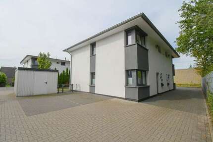Haus zum Kaufen in Oldenburg 340.000 € 101 m²