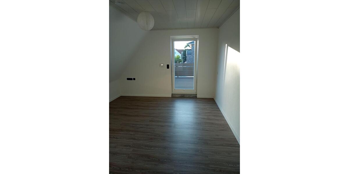 Dachgeschoßwohnung Oldenburg Drielaker-Moor - 2 Zimmer, 50 m&sup2;, 600&euro; | Angebot:25060519