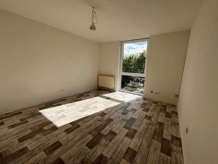 Wohnung zum Mieten in Oldenburg 330 € 22.2 m²