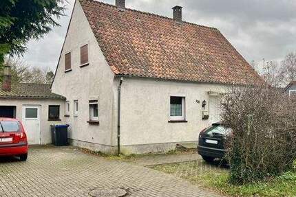 Teilmodernisiertes Einfamilienhaus in OL-Alexandersfeld (Objekt-Nr.: 6572) 3 zimmer