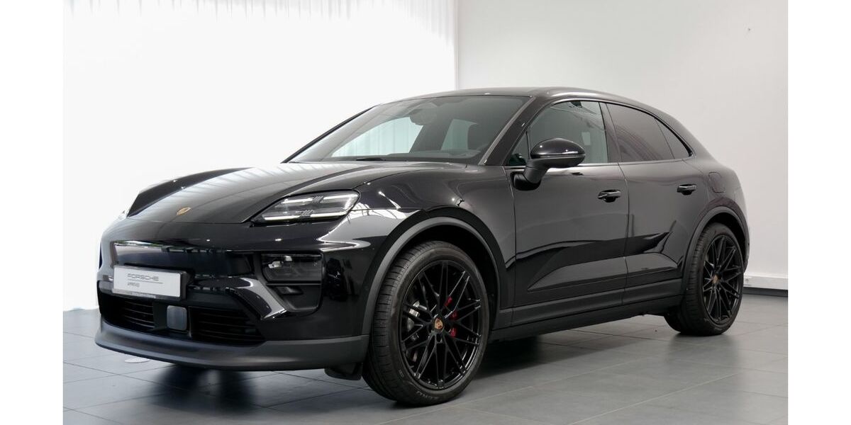 Porsche Macan 13.000 km 109.890 € Oldenburg 26123