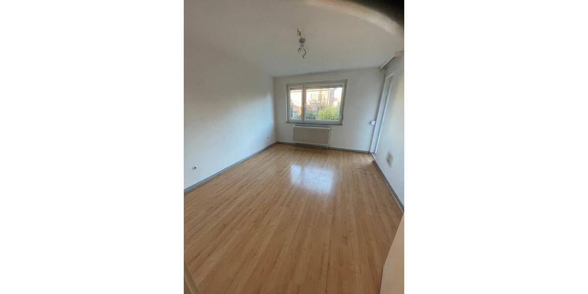 Hochparterre Oldenburg Bloherfelde - 3 Zimmer, 73 m&sup2;, 790&euro; | Angebot:26256640