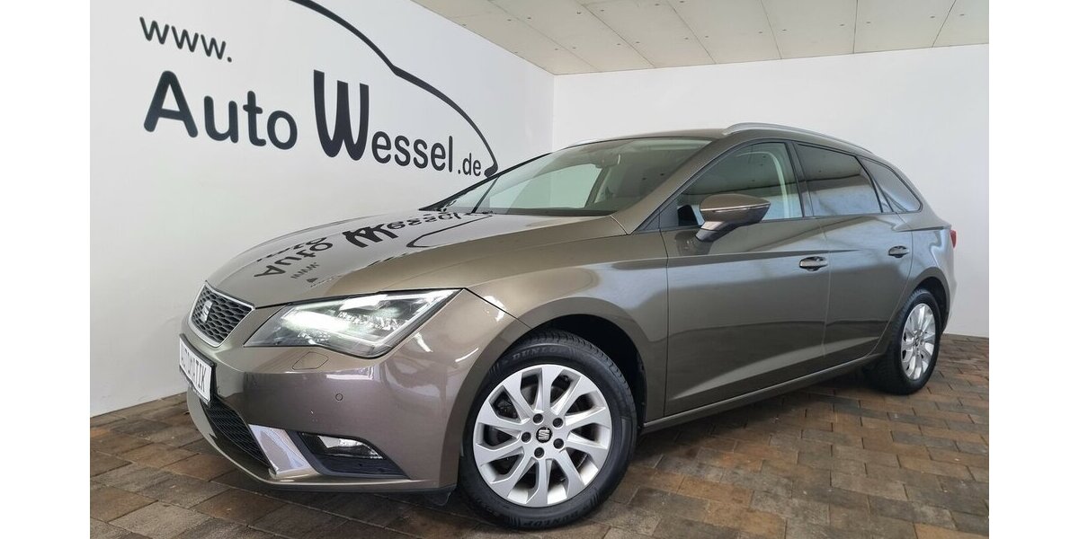 Seat Leon ST Style LED Navi DSG PDC 2.Hand 159.000 km 11.450 &euro; Garrel 49681