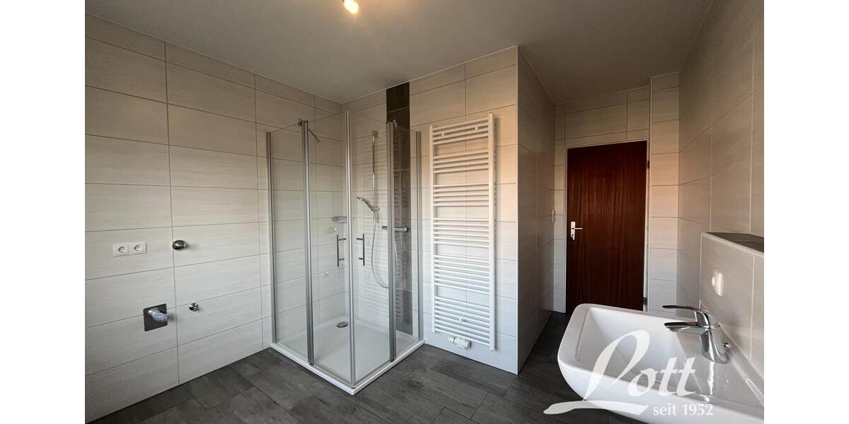 Dachgeschoßwohnung Apen - 2 Zimmer, 70 m&sup2;, 700&euro; | Angebot:23385990