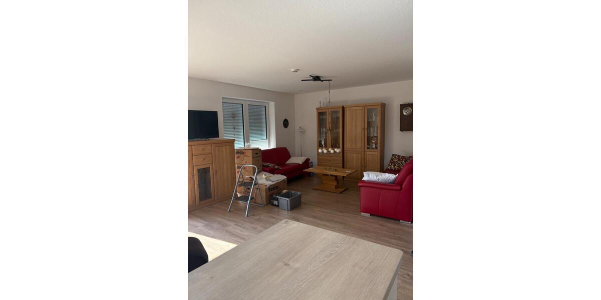Doppelhaushälfte Rastede - 5 Zimmer, 120 m&sup2;, 1.700&euro; | Angebot:26065580