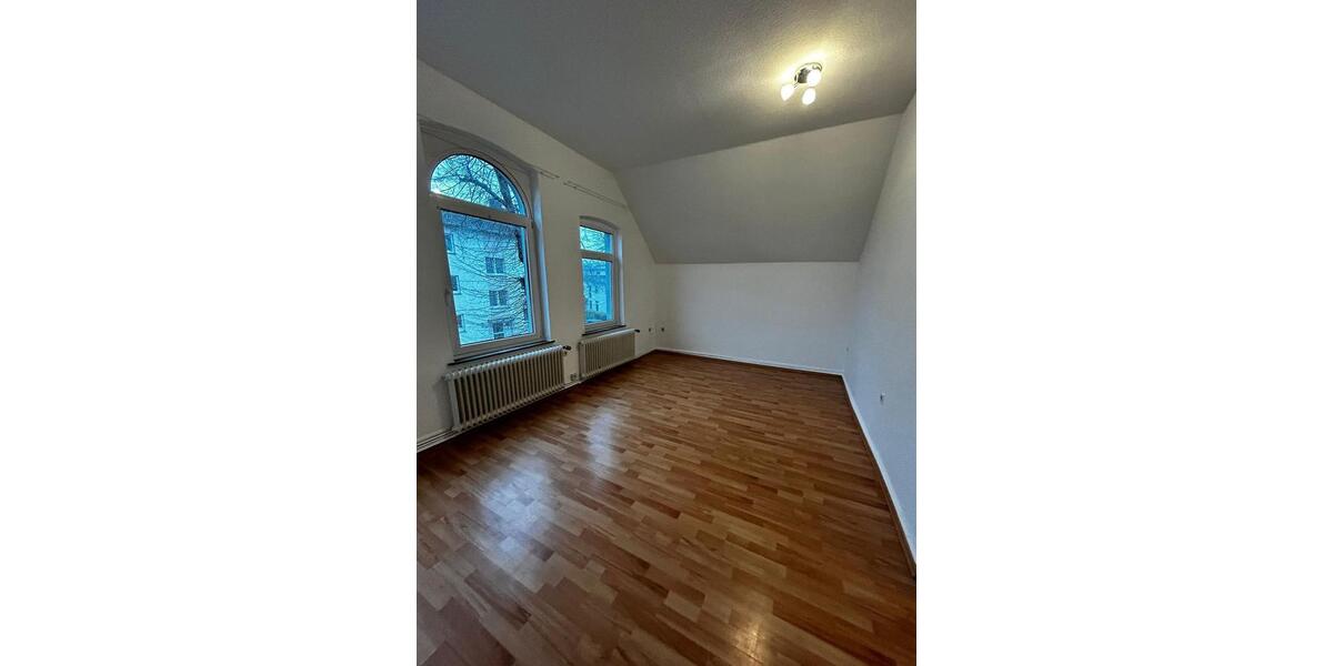 Mehrfamilienhaus, Wohnhaus Oldenburg Kreyenbrück - 6 Zimmer, 150 m&sup2;, 469.000&euro; | Angebot:25854803