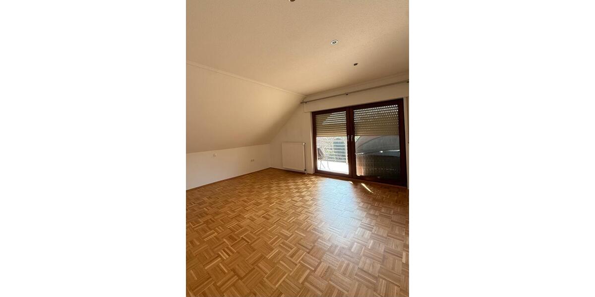 Etagenwohnung Friesoythe - 3 Zimmer, 96 m&sup2;, 1.000&euro; | Angebot:25365327