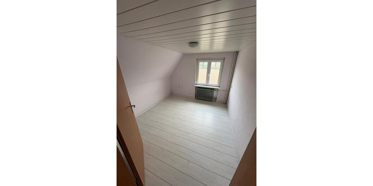 Einfamilienhaus Rastede - 5 Zimmer, 120 m&sup2;, 338.000&euro; | Angebot:25614388