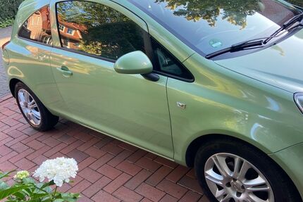 Opel Corsa 166.000 km 2.600 &euro; Ganderkesee 27777