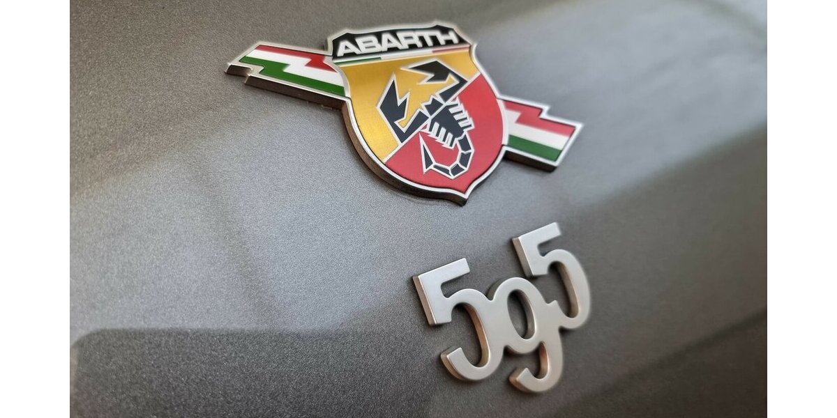 Abarth 595 Turismo Sport LED Navi Klima Memory Leder 21.500 km 21.450 &euro; Garrel 49681