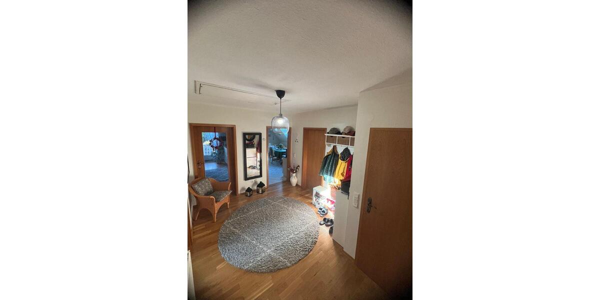 Dachgeschoßwohnung Westerstede - 3 Zimmer, 108 m&sup2;, 750&euro; | Angebot:24710773