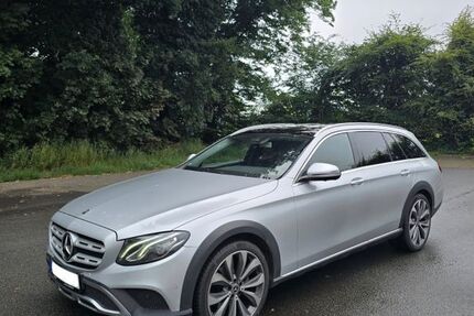 Mercedes-Benz E 220 255.000 km 16.999 &euro; Elsfleth 26931