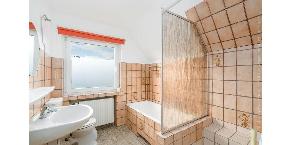 Einfamilienhaus Edewecht - 6 Zimmer, 126 m&sup2;, 1.000&euro; | Angebot:27610502