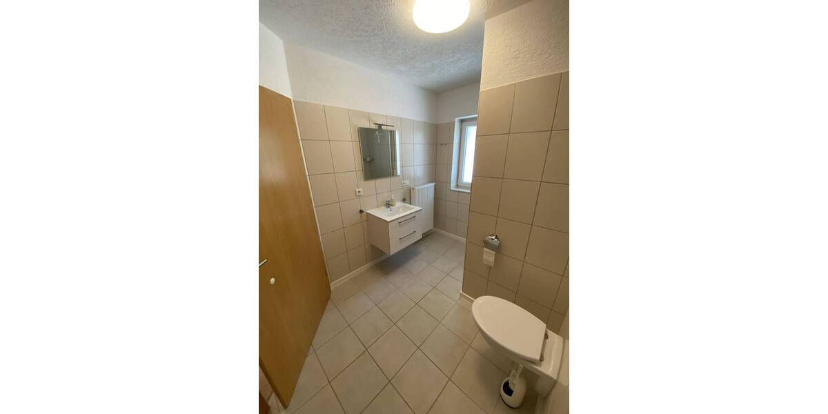 Etagenwohnung Großenkneten - 2 Zimmer, 75 m&sup2;, 950&euro; | Angebot:26867076