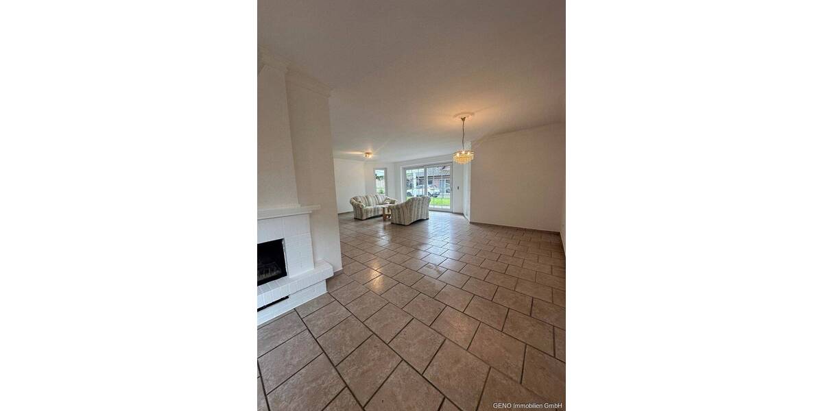 Einfamilienhaus Hude (Oldenburg) Hude - 3 Zimmer, 145 m&sup2;, 1.500&euro; | Angebot:26834899