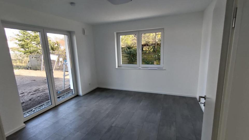 Erdgeschoßwohnung Delmenhorst Bungerhof - 3 Zimmer, 96 m&sup2;, 1.350&euro; | Angebot:26221694