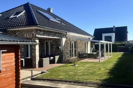 Haus zum Kaufen in Bösel 539.000 € 243.73 m² 5 zimmer